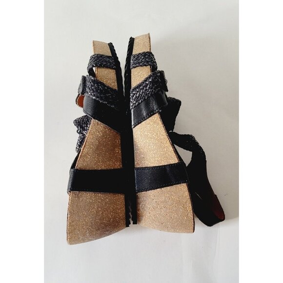 Taos Trulie Black EU 38 US 7.5 Leather Sandals Woven Strappy Wedge 2.5" - Picture 8 of 11